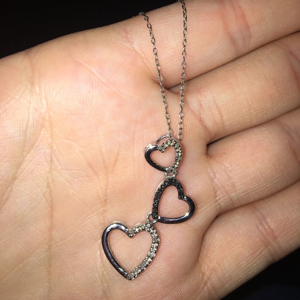 heart 1/10 cttw genuine diamond necklace